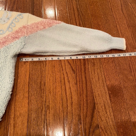 (Jaclyn Smith) Vintage Sweater - Picture 10 of 16